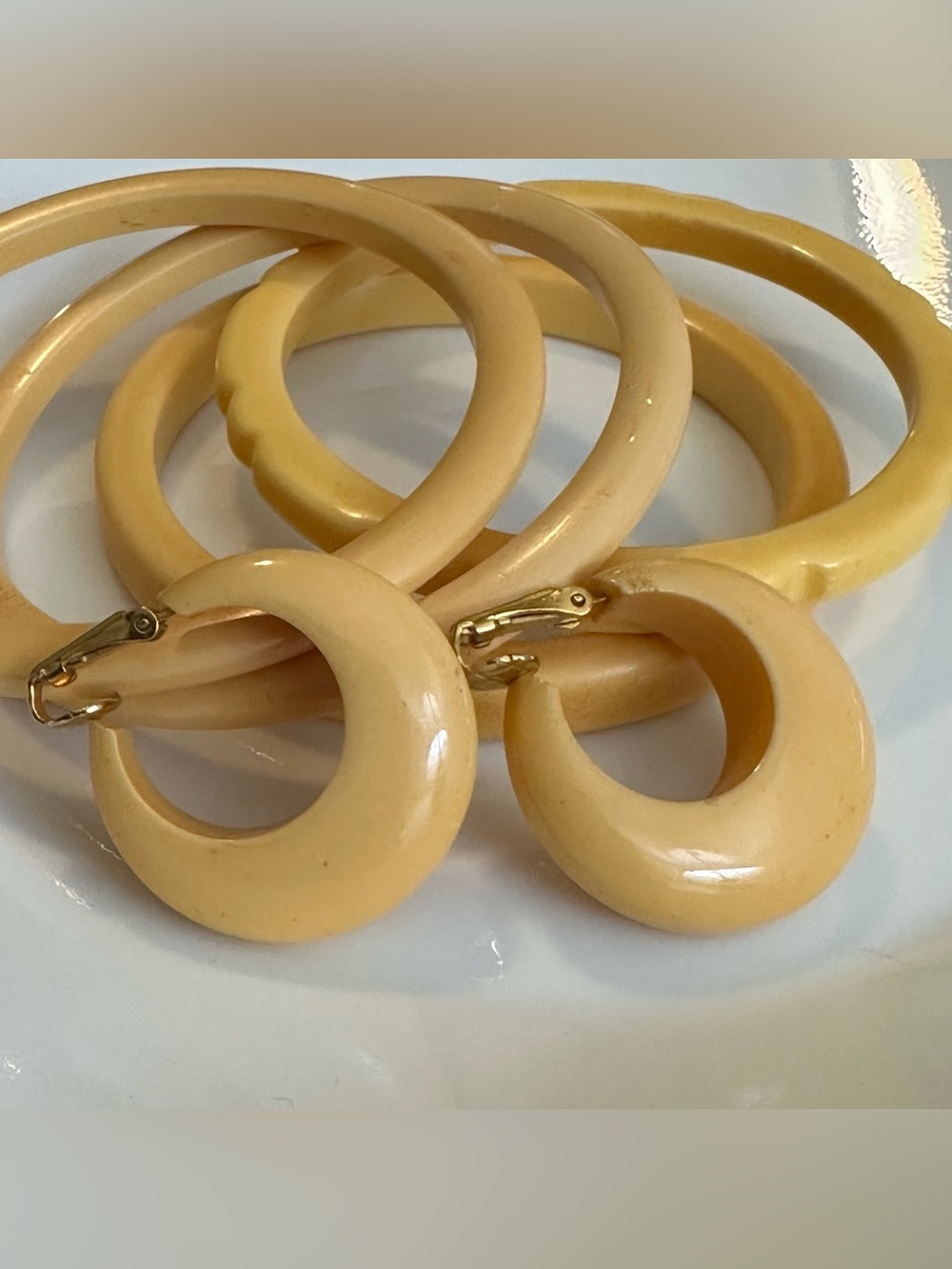 Bakelite Butterscotch Bracelets & Hoop Earrings Set - 4 Bangles